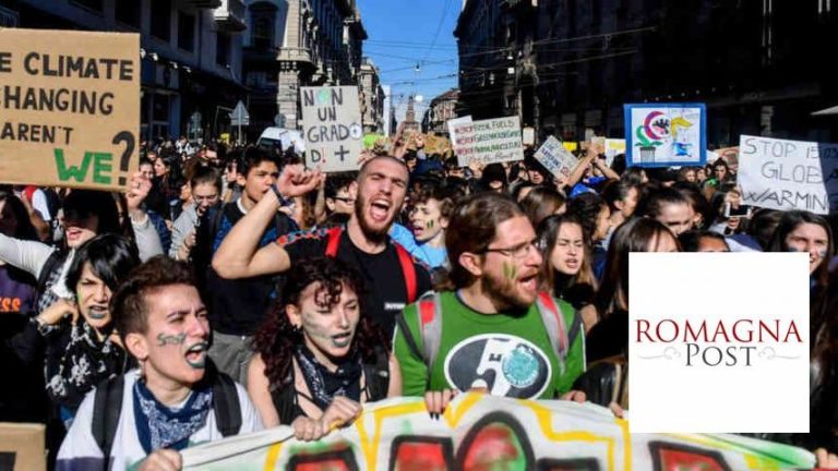 cropped-Manifestazione_Giovani_Clima_Milano_Lapresse1280.jpg