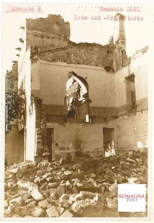 Danni-guerra_Lato-est-presbiterio_gennaio-1945
