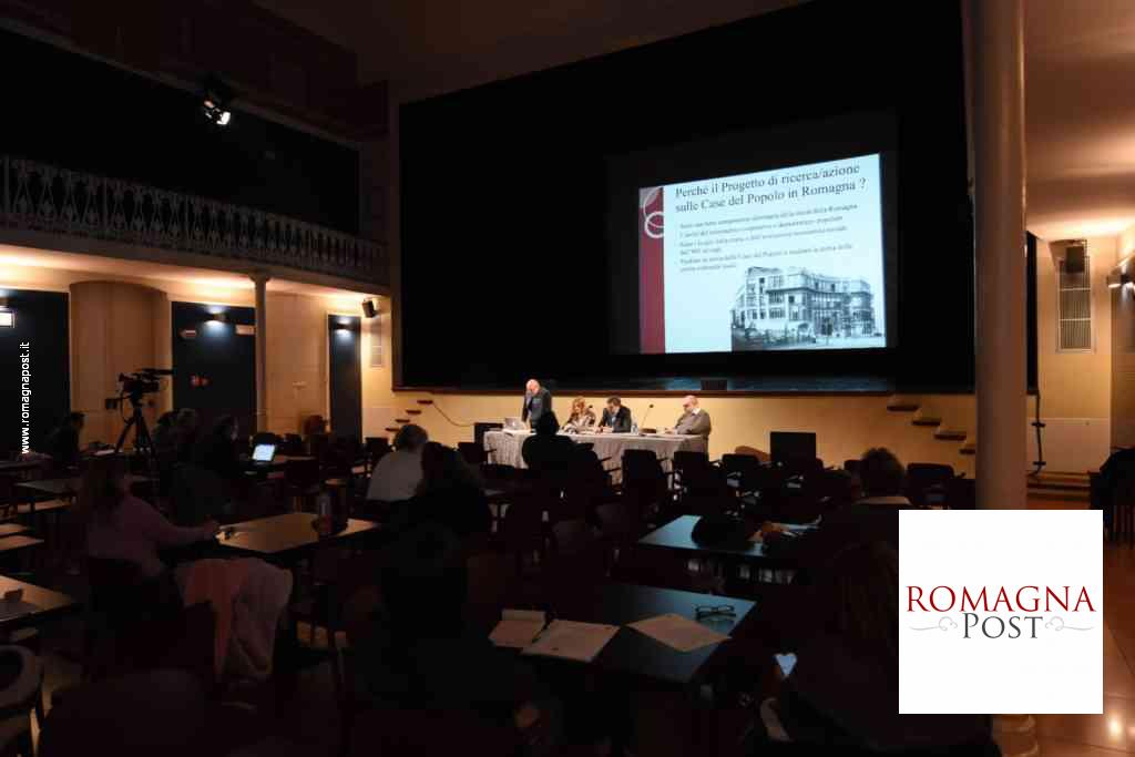 Dalle Case del Popolo a Facebook9 04-12-19_Original