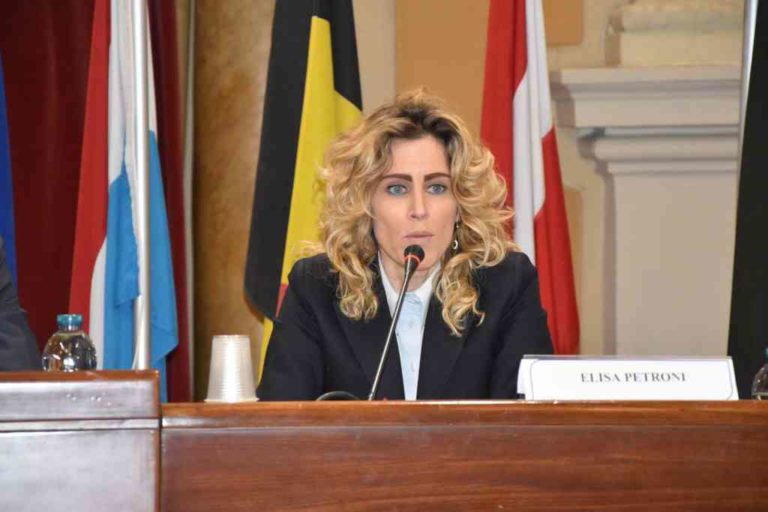 elisa petroni