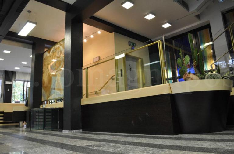 60D87A6F-B884-4E7E-A317-7310C9B255E6