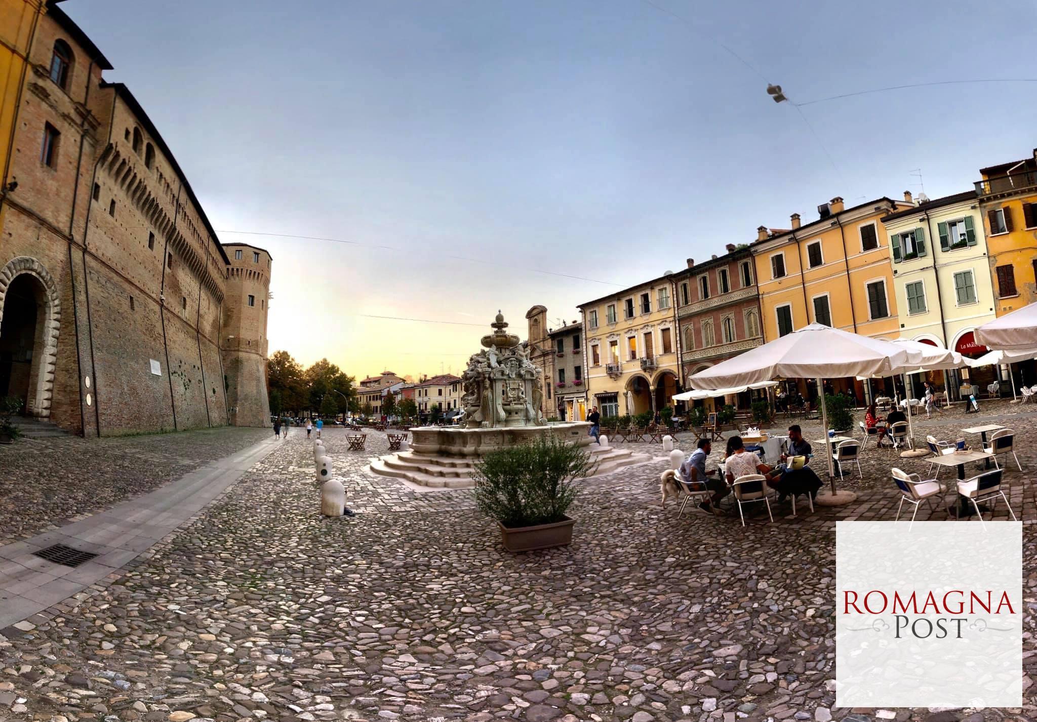 Cesena Piazza del Popolo