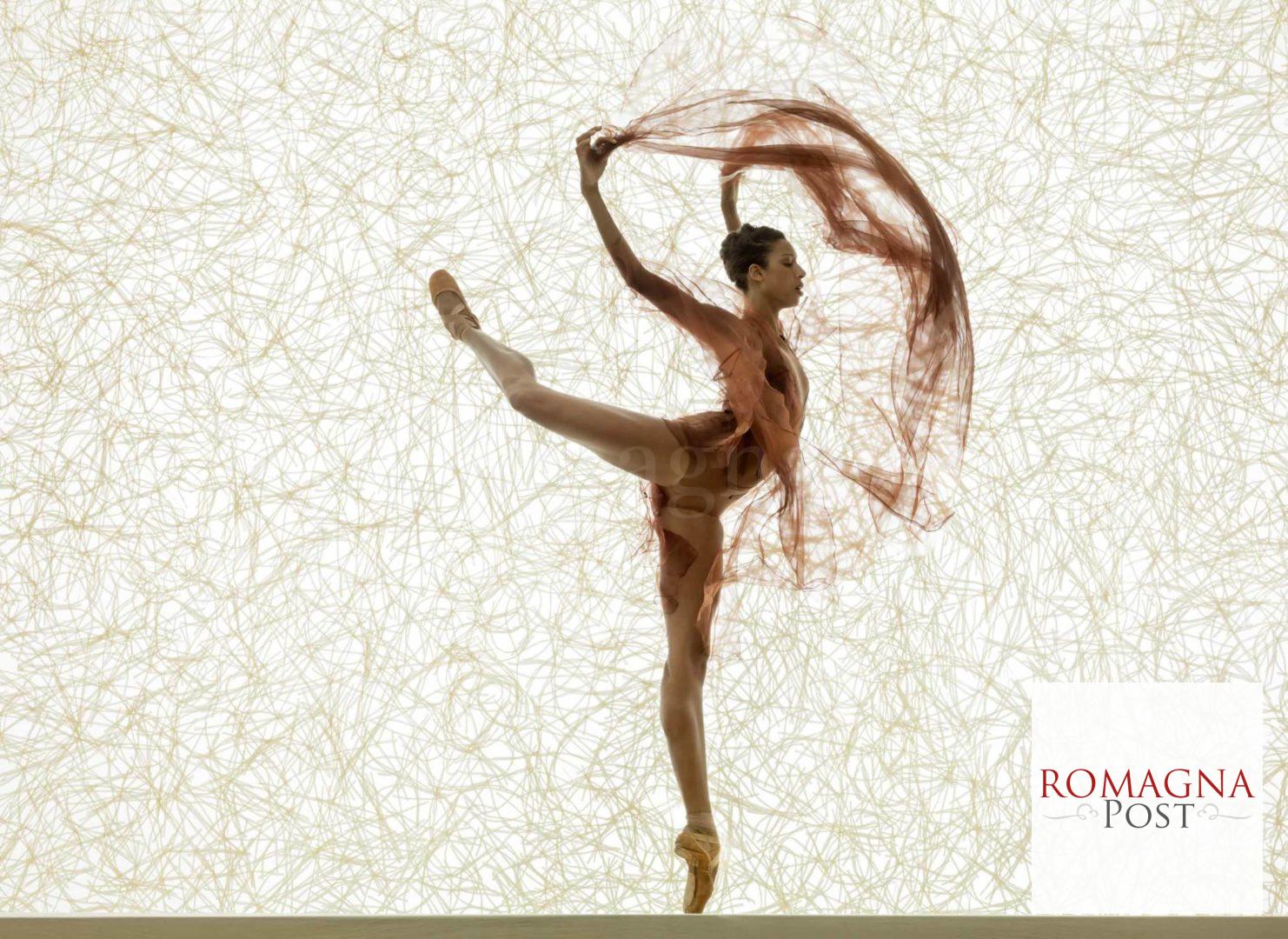 Adji-Cissoko-Alonzo-King-LINES-Ballet-ph-RJ-Muna-1482x1080.jpeg?v=1642588054