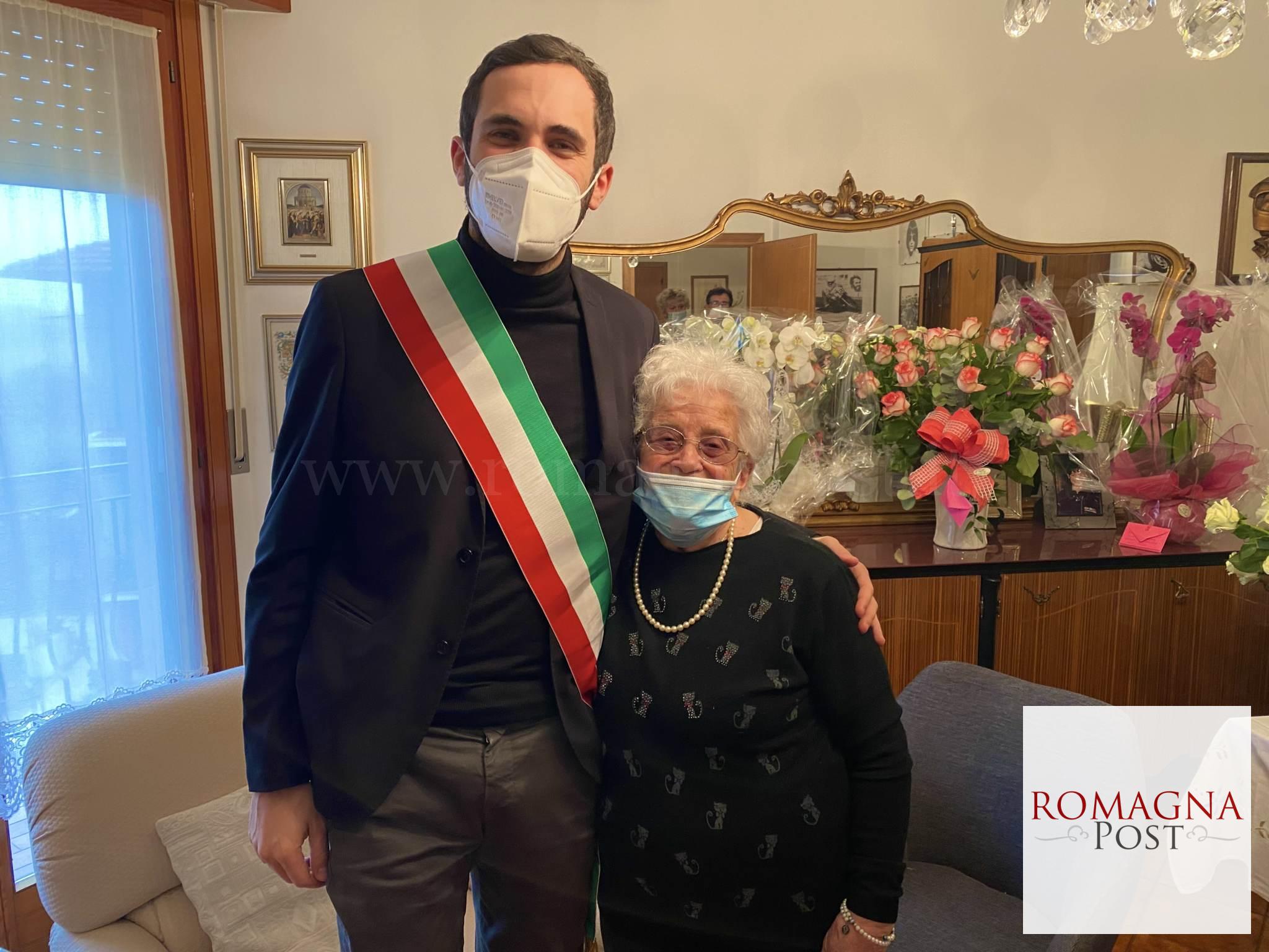 Gli auguri del Sindaco Enzo Lattuca (2)