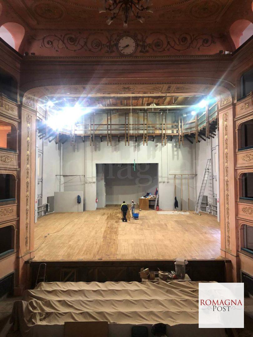 palco-810x1080.jpeg?v=1644668519