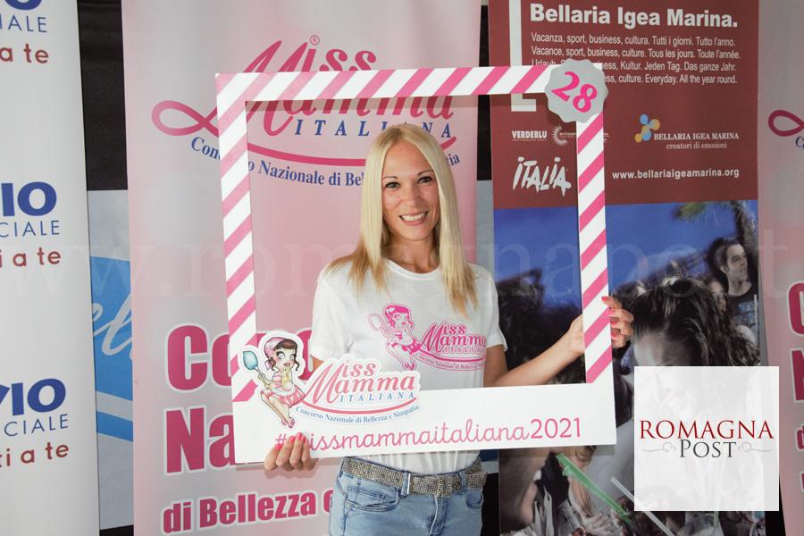 Laura Di Pietro tshirt 2