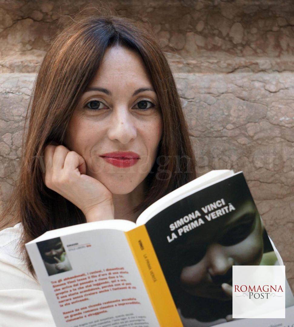 foto4_Simona-Vinci-970x1080.jpeg?v=1651649661