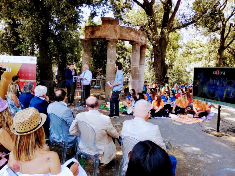 b3d2f4c1-44e0-4c6a-8c8b-90f493e96606