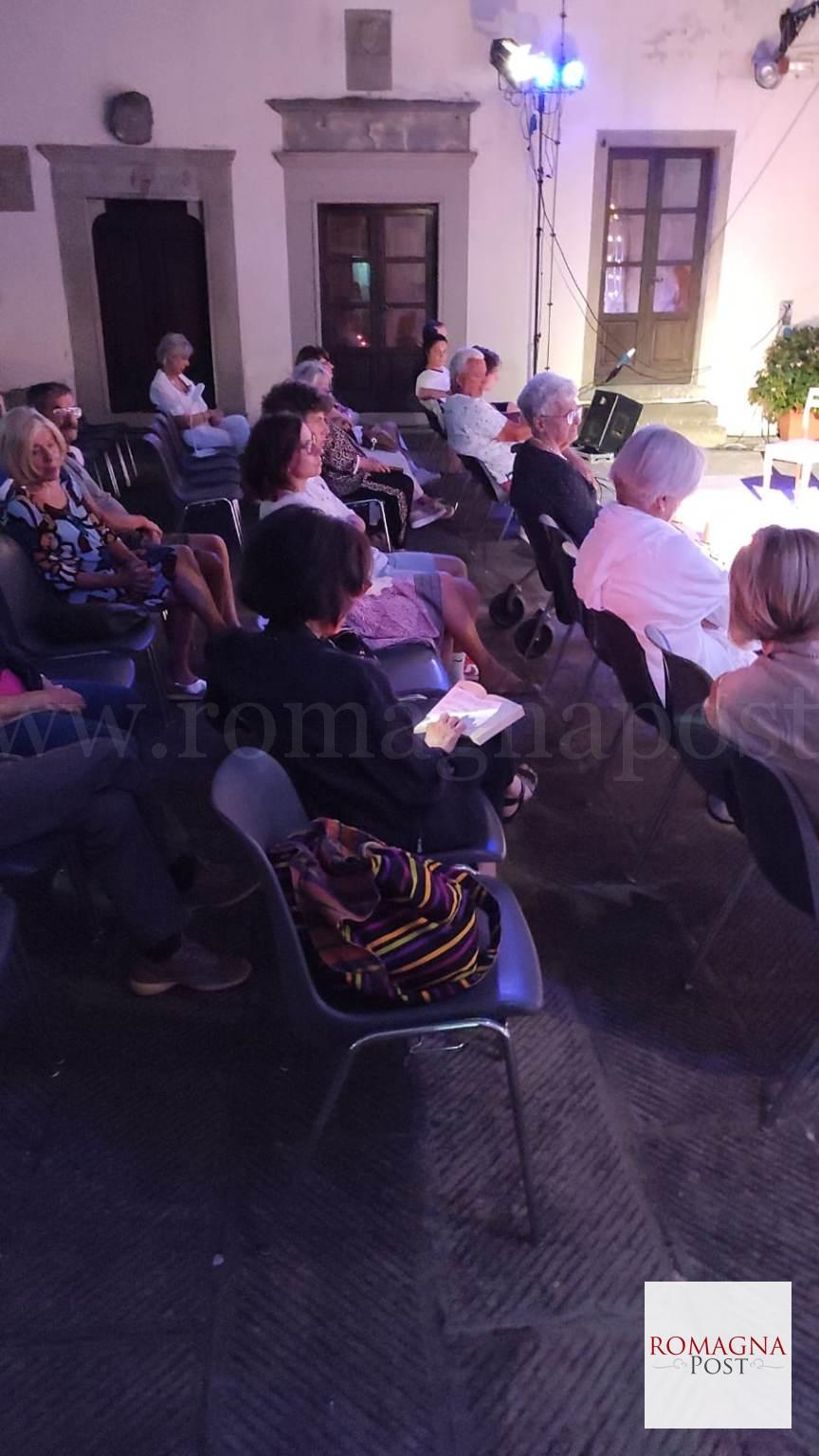 biblio diffusa e teatro_lucine