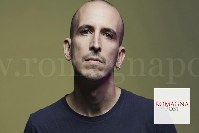 Giovanni Truppi, cantante, singer, musician, musicista, cantautore, singer songwriter, sanremo, festival