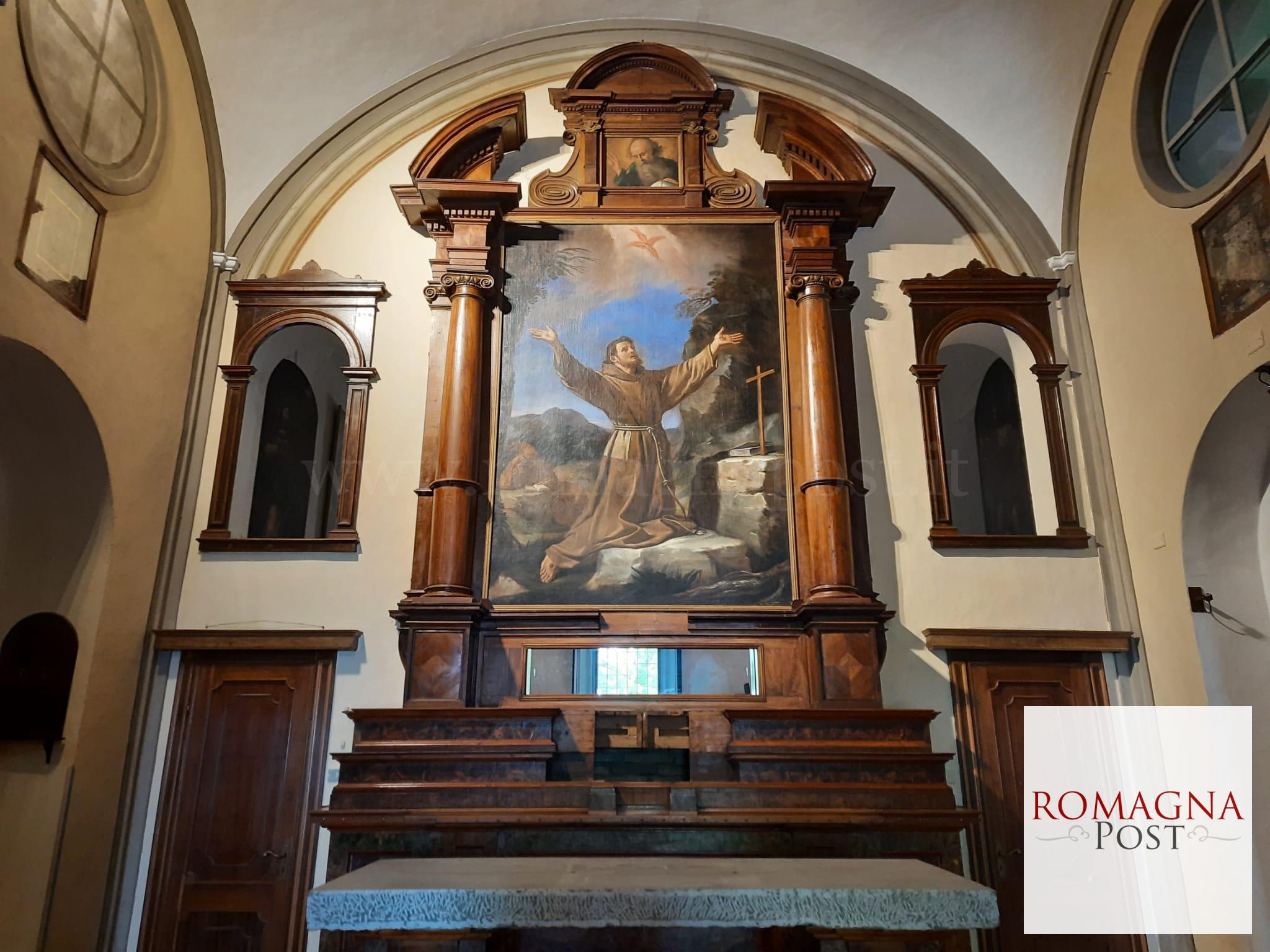 La tela ricollocata nella Chiesa dei Cappuccini di Cesena (3) (1)