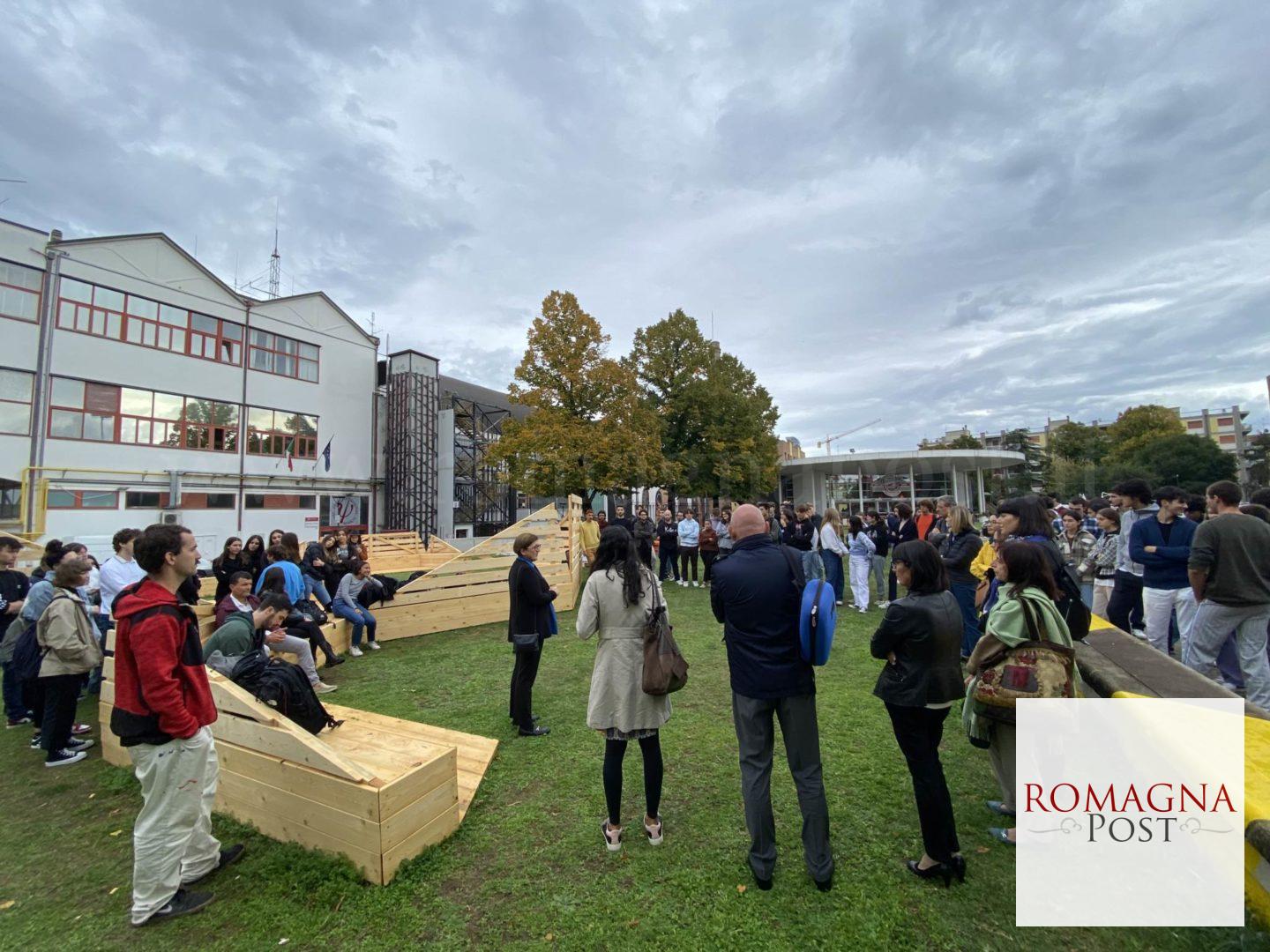 L'inaugurazione della nuova piazzetta scolastica temporanea (1)