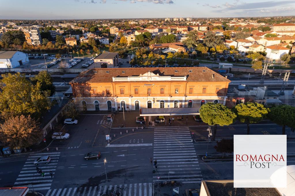 stazione ferroviraria