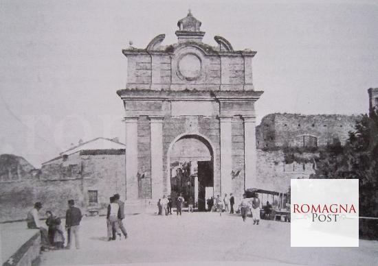1903