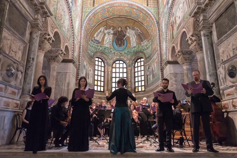 Vespri-Missa-Dolorosa-ph.-Angelo-Palmieri-5668