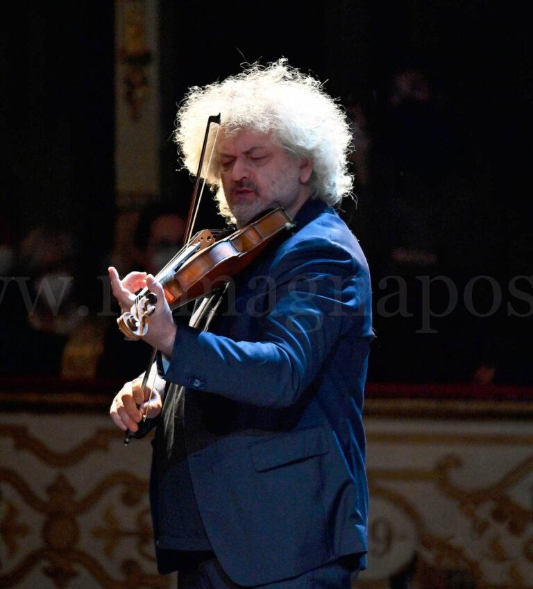 Danilo-Rossi-ConcertoDiCapodanno2022-Foto-di-Roberto-Ricci-Teatro-Regio-Parma