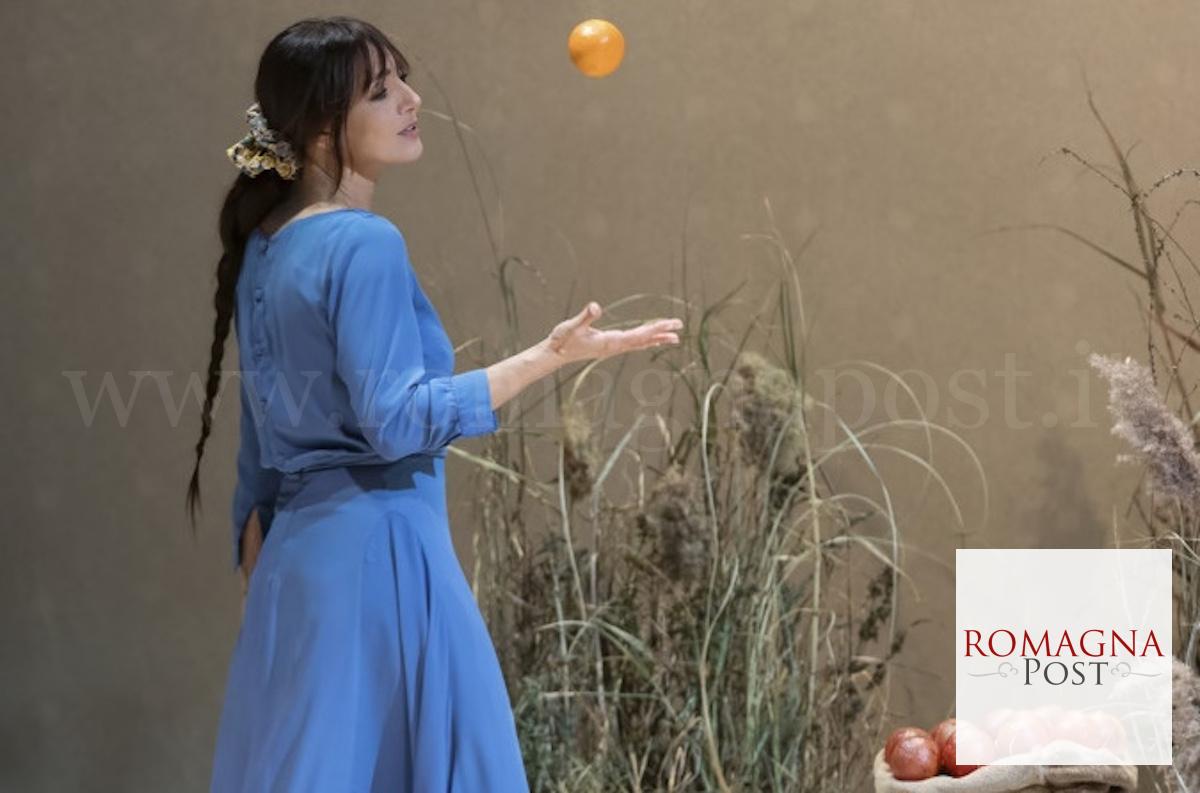 ambra_angiolini_oliva_denaro_copy_laila_pozzo11