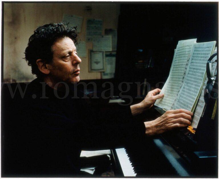 04 - Philip_Glass_No_Credit_Necessary_color