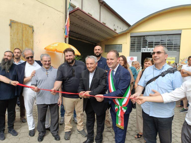 inaugurazione-mercatino