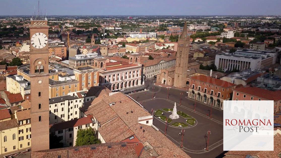 Piazza-Saffi forli