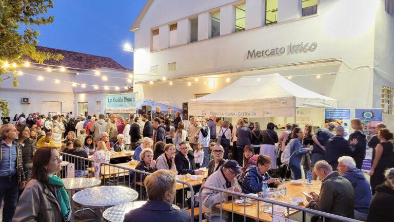 Street Fish Mercato ittico