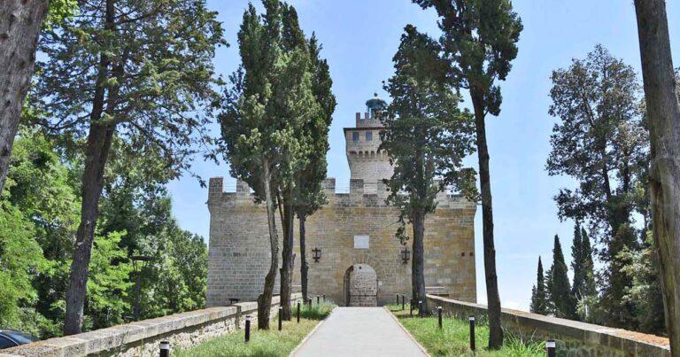 esterna fronte bassa
