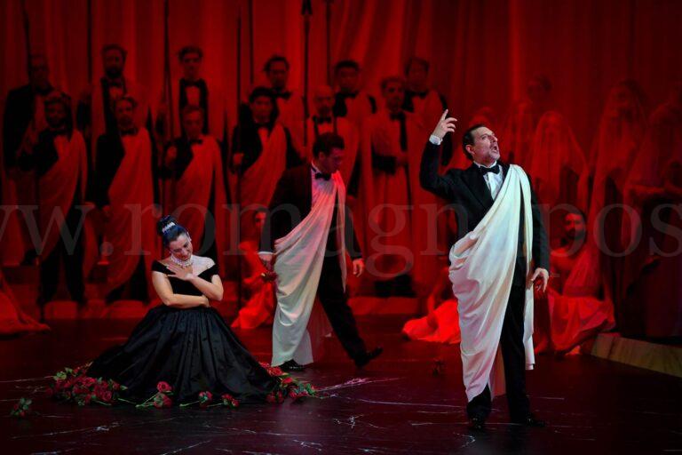 2024_10_16_La Vestale Jesi_Carmela Remigio-Bruno Taddia_3_foto Stefano Binci