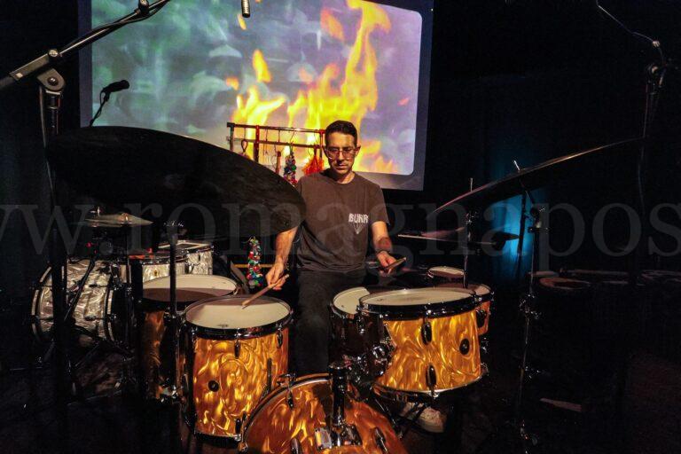 Mark Guiliana (Charlie Weinmann) (1)