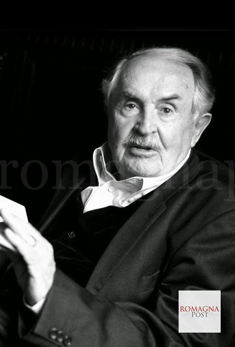 about-tonino-guerra
