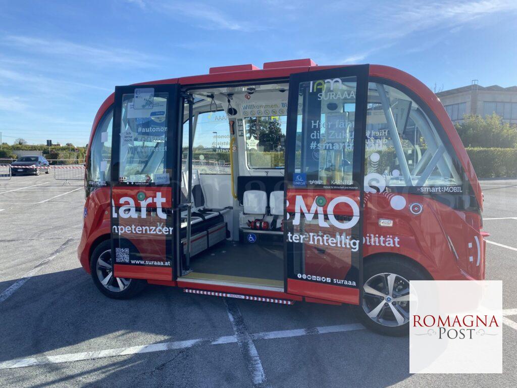Minibus a guida autonoma