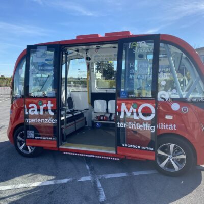 Minibus a guida autonoma