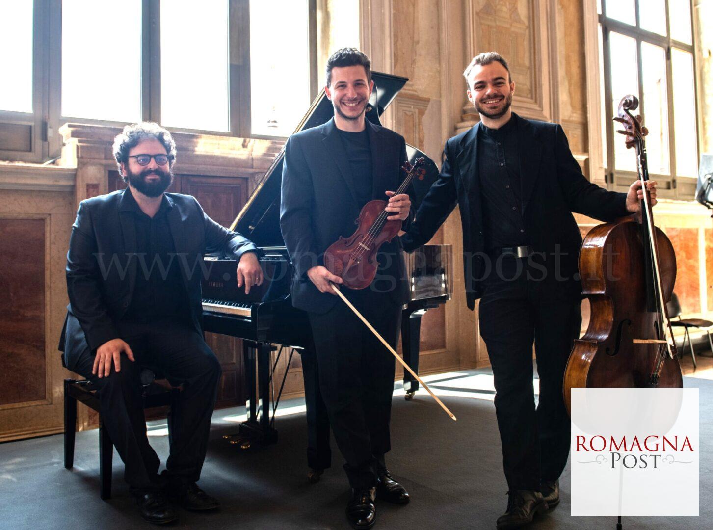 Beltrani-Modern-Piano-Trio-header-3-scaled