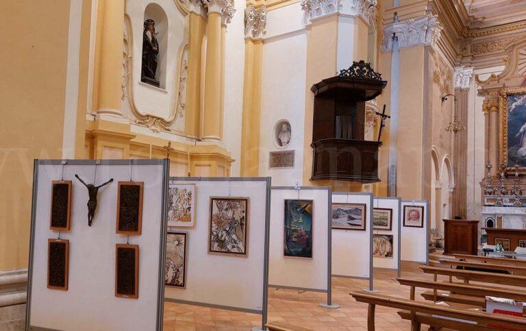 allestimento mostra collezione Laghi