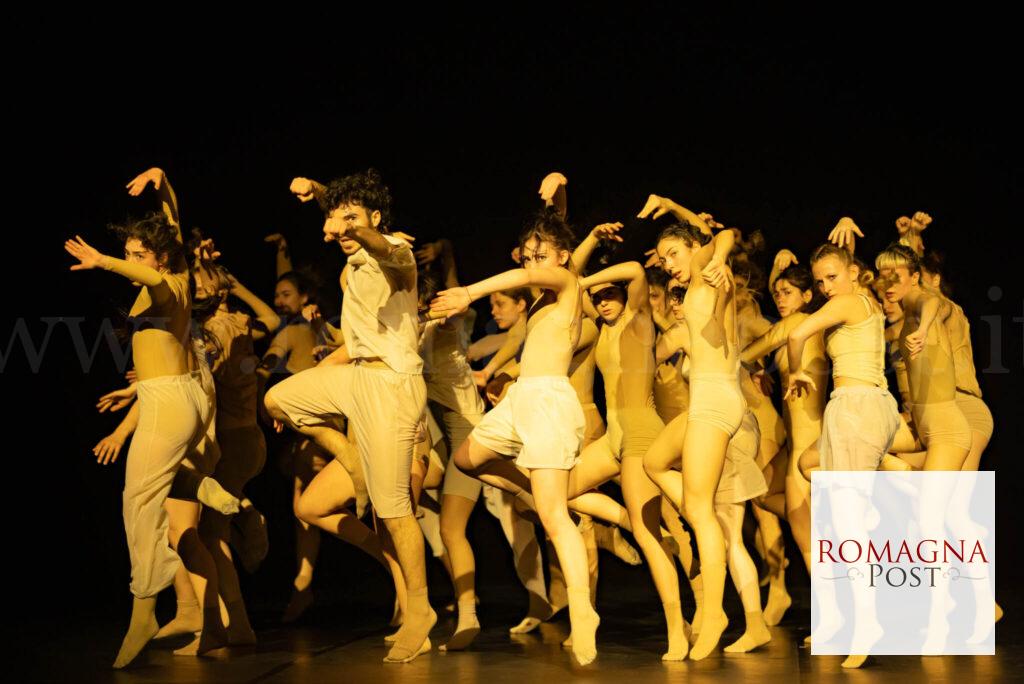 Area Jeune Ballet Genève WEWILLNEVERGIVEUphoto_gregory_batardon_2