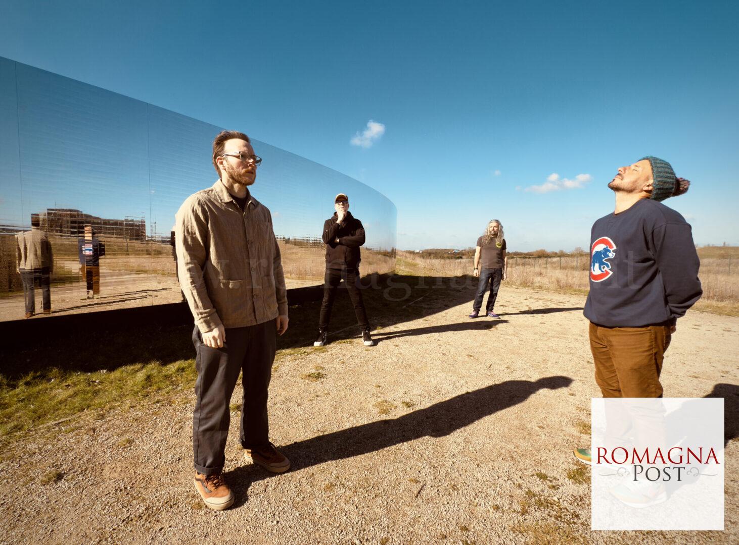 Turin Brakes press photo