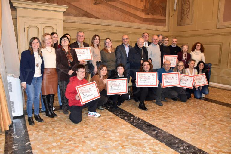 autorità, organizzatori e premiati