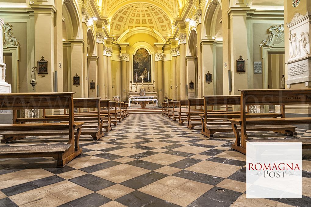 FOTO TIZIANA DERVIS FORLÌ CHIESA DELLA TRINITÁ BR 01 (1)