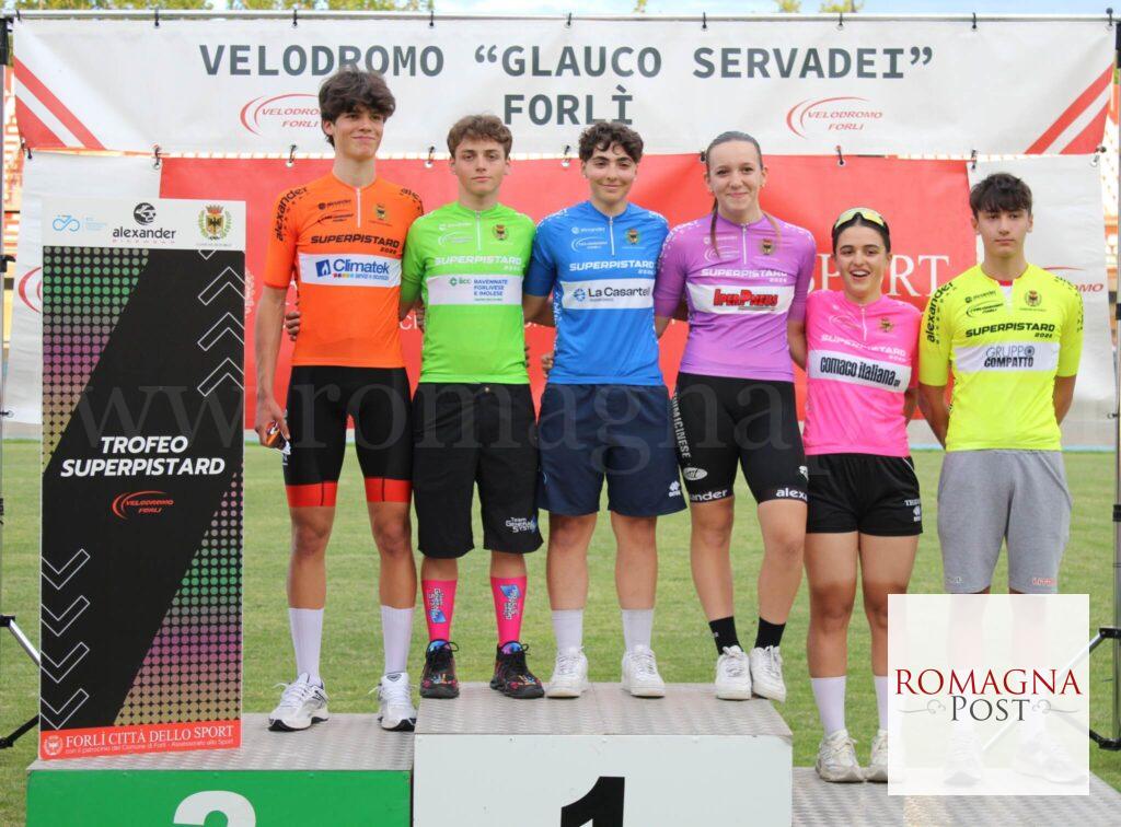 podio finale atleti (1)