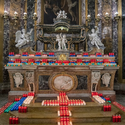 Foto Tiziana Dervis Chiesa San Pellegrino Laziosi 2 (1)