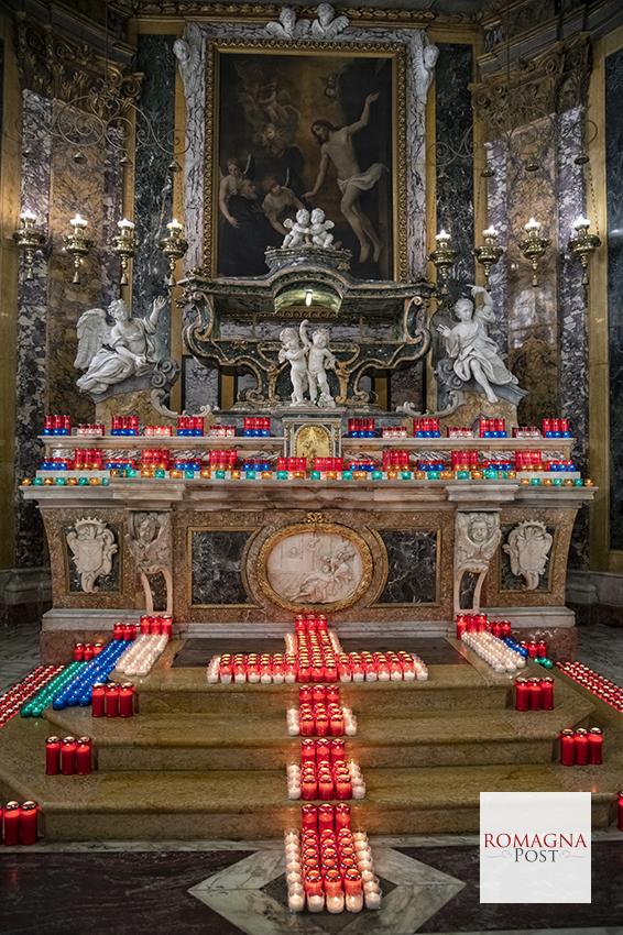 Foto Tiziana Dervis Chiesa San Pellegrino Laziosi 2 (1)